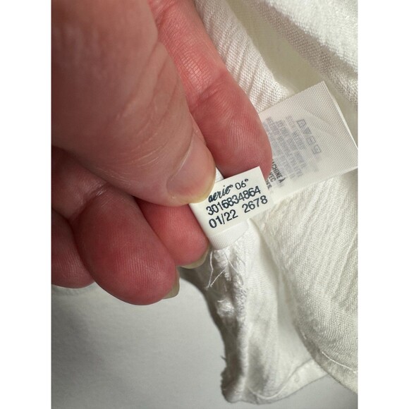 Aerie XL Tie Front Cropped Tank Top White Smocked Sleeveless V-Neck NWT - Picture 9 of 11